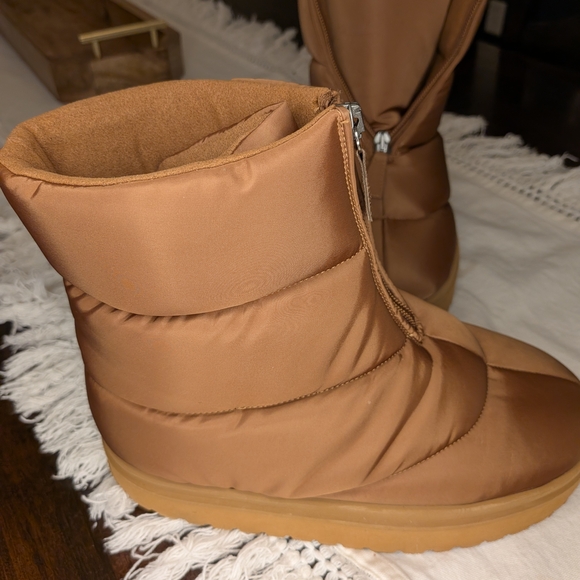 Gia Borghini Brown Winter Boots - Picture 2 of 5